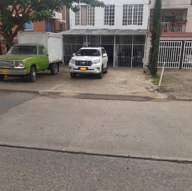 Hospedaje Alferez Real Jamundi Ngoại thất bức ảnh